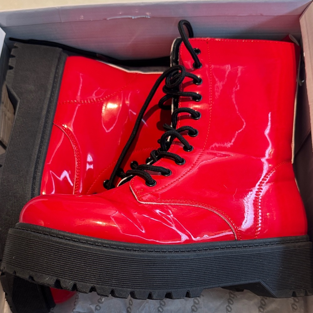 Red patent combat Lace-Up platform Women's booties size 7.5 Offers welcome